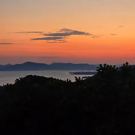 Zelis In Pelion Greece Афиссос